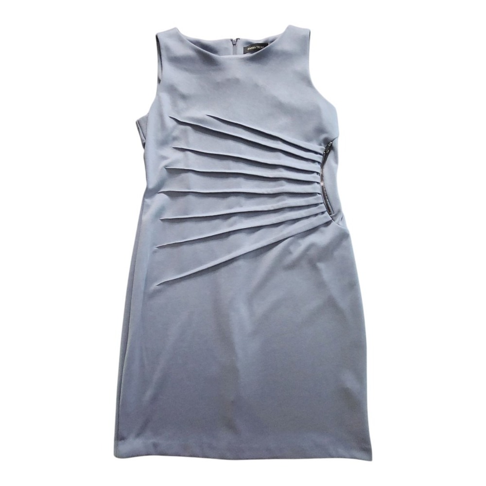 Ivanka Trump Sleeveless Boat Neck Sunburst Seamed‎ Light Gray Knit Dress Size 12